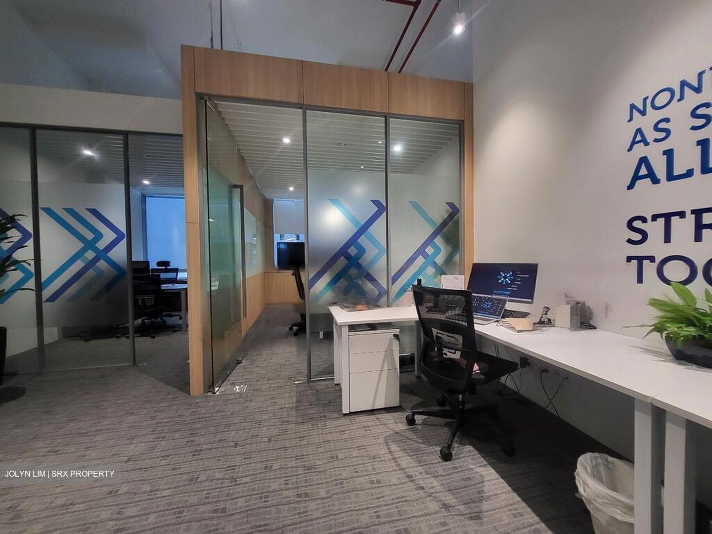 Sbf Center (D1), Office #452196631
